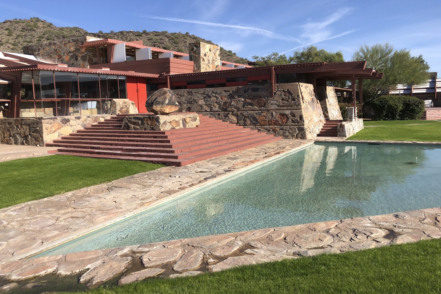 Taliesin West Frank Lloyd Wrights Home In Arizona Reopens Tours