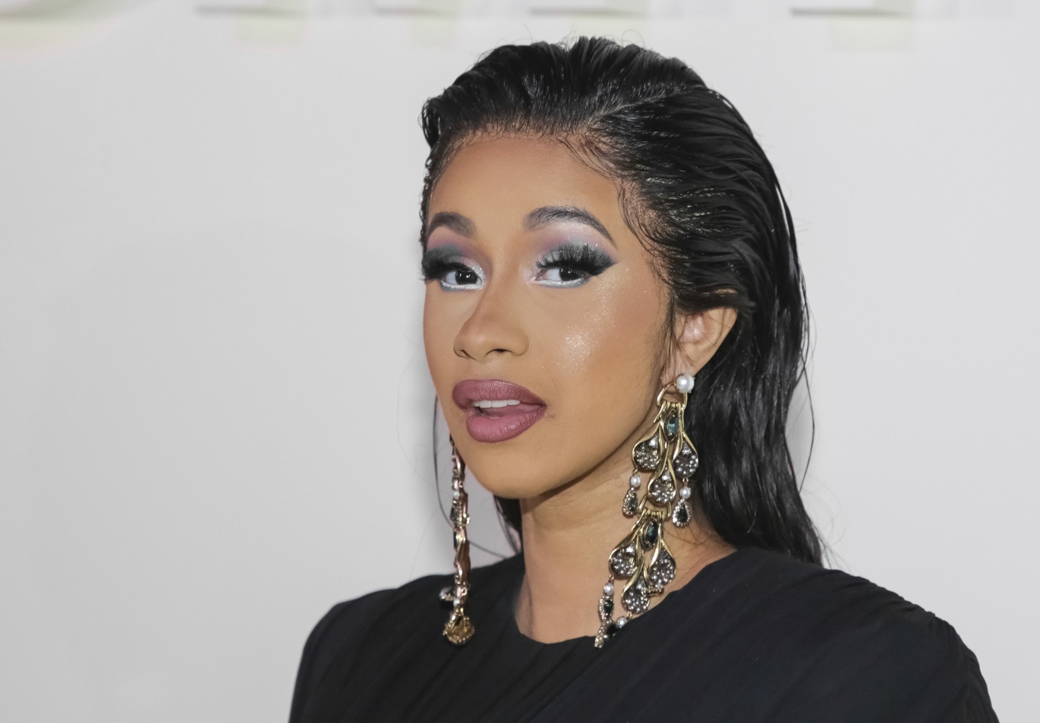 Cardi B says celebrities are causing confusion about the coronavirus
