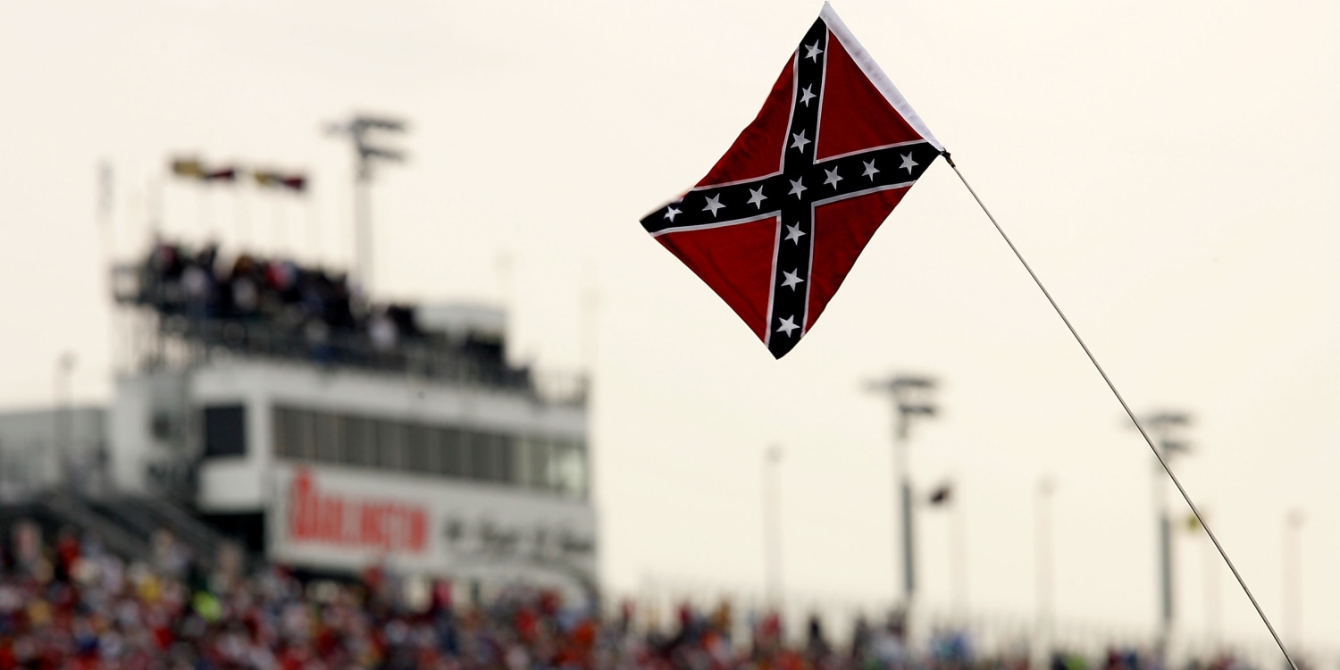 Nascar confederate deals flag