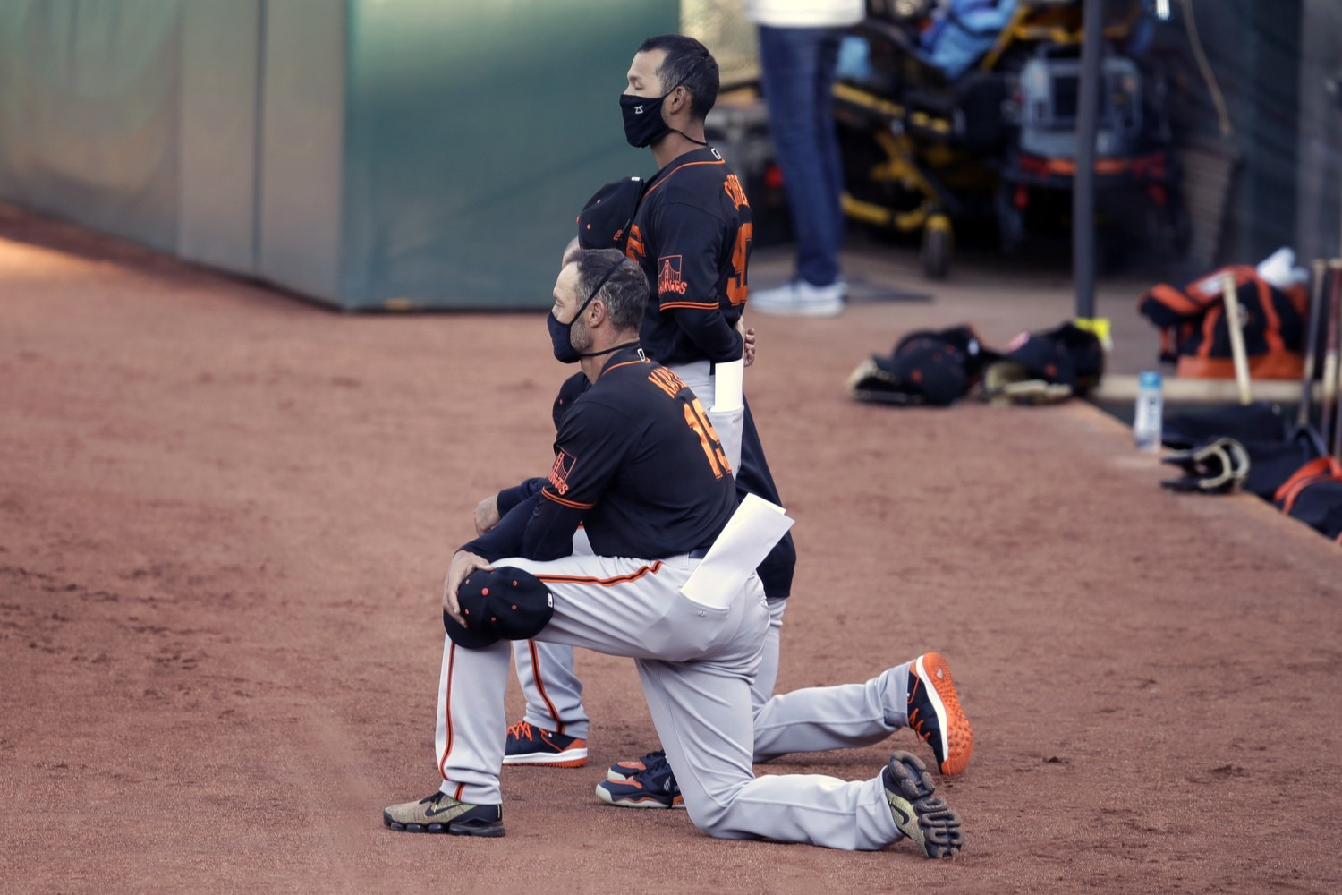 SF Giants on NBCS on X: Just getting ready before the game. Listening to  music, putting my cleats on, putting my eye black on. It's the little  things in baseball that Mauricio