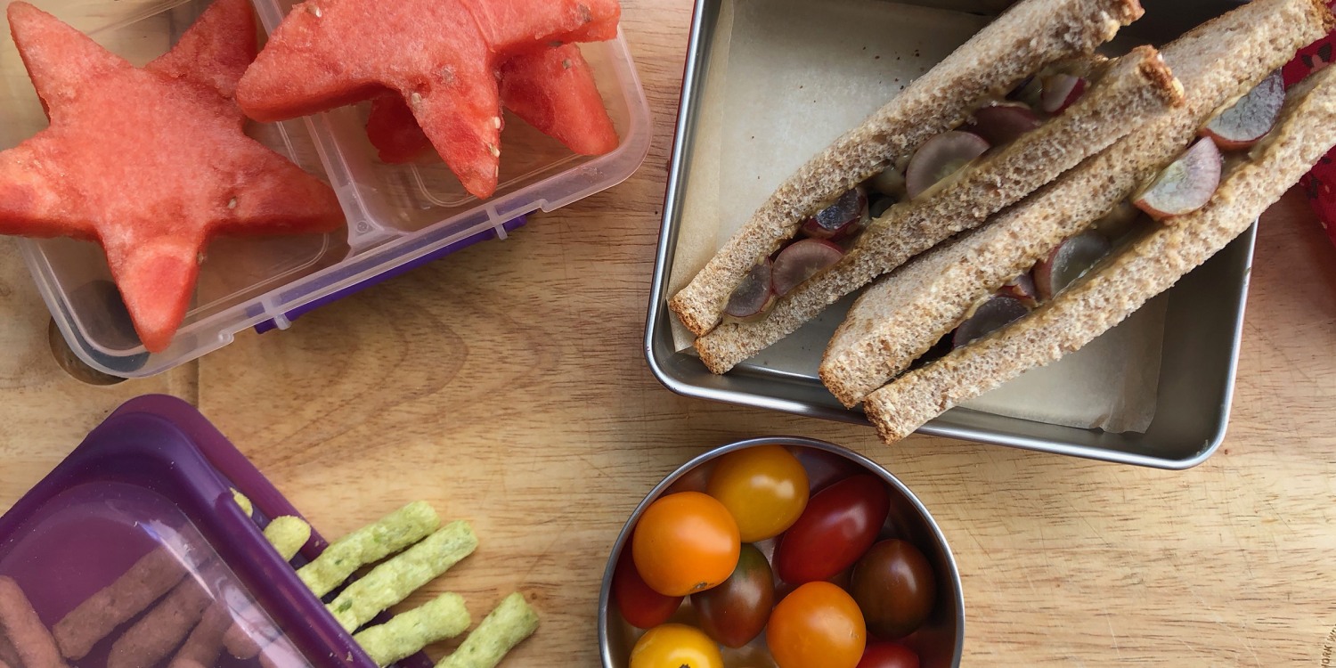 Our Favorite School Lunch: The Hummus Lunchbox - Mom to Mom Nutrition