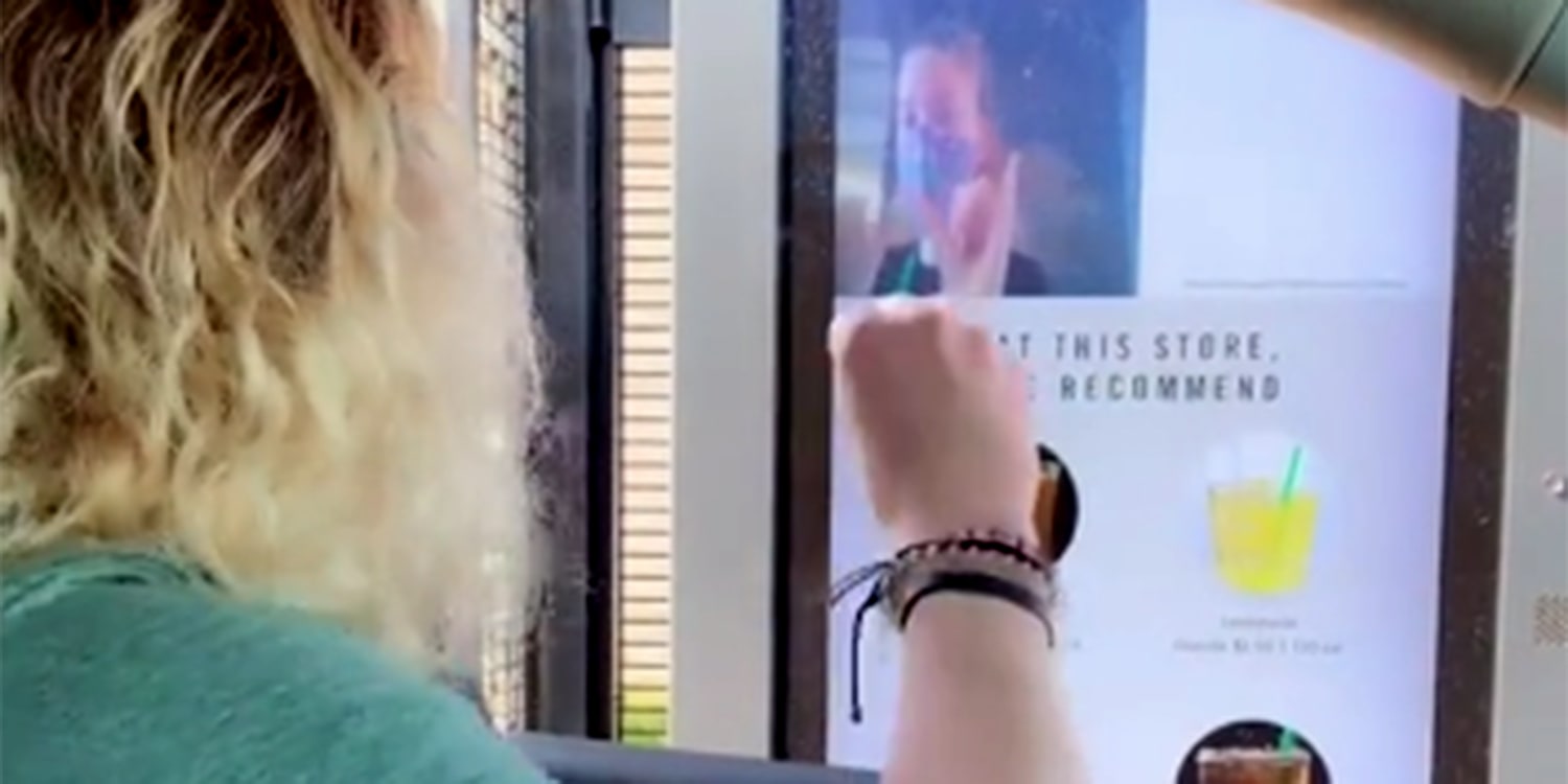 Starbucks barista uses drive-thru to communicate with deaf patron — see the  viral video