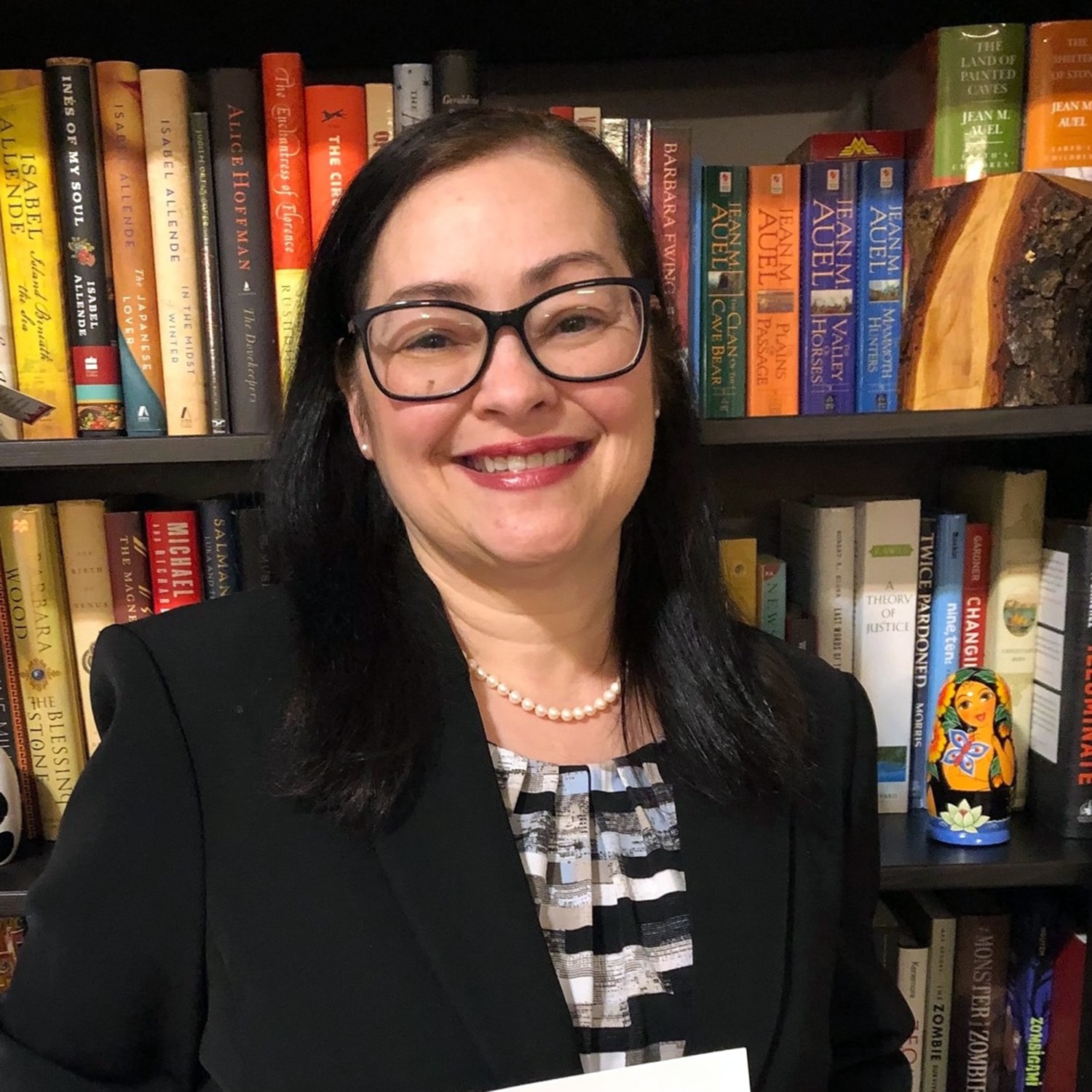 Isa Allende's Instagram, Twitter & Facebook on IDCrawl