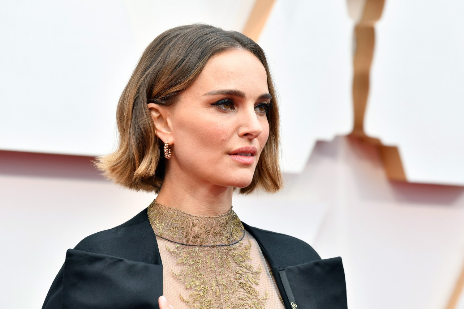 Natalie Portman says playing sexualized characters as a teenage actor made her afraid pic photo