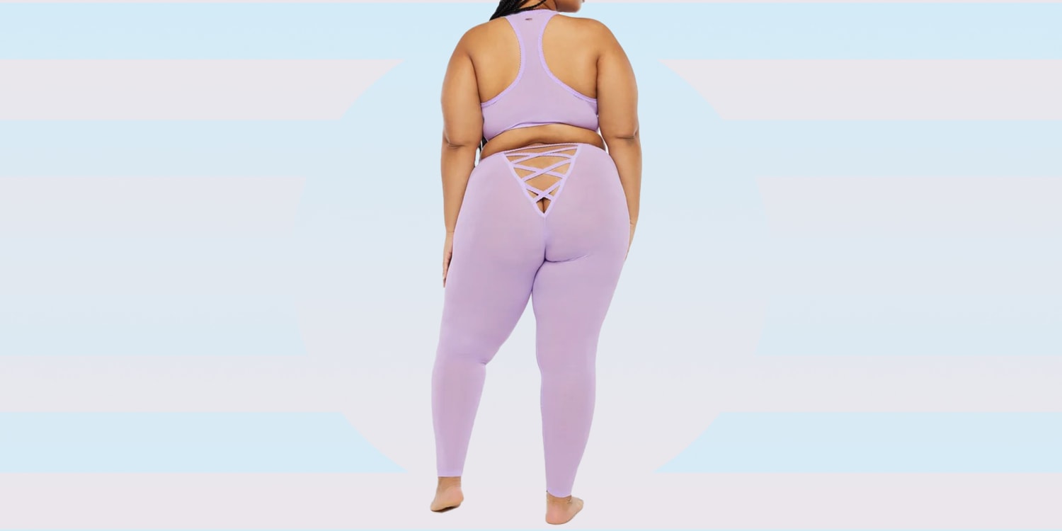 People Are Losing It Over These Bum Cleavage Savage X Fenty Leggings