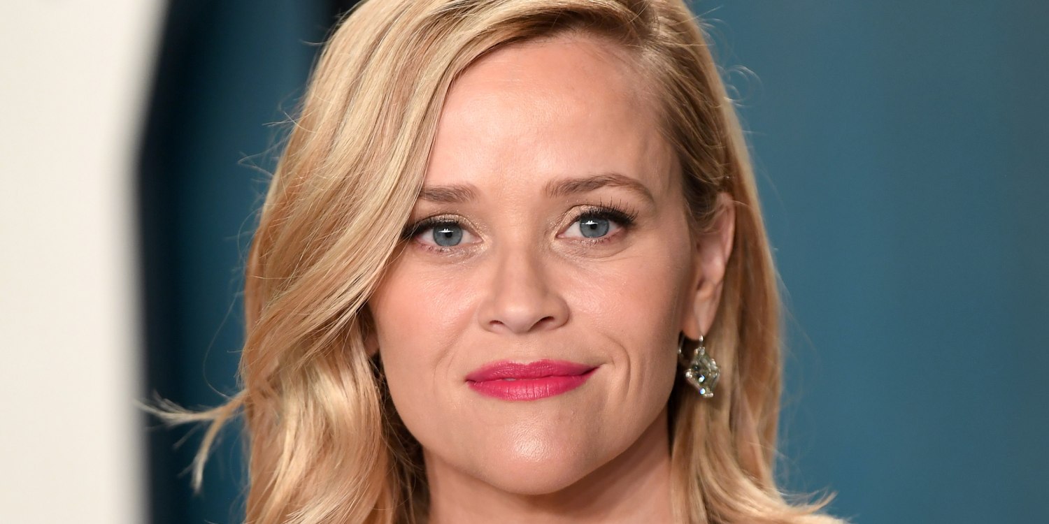 Reese Witherspoon's Uses This $20 Clean Mascara for Volumized Lashes –  SheKnows