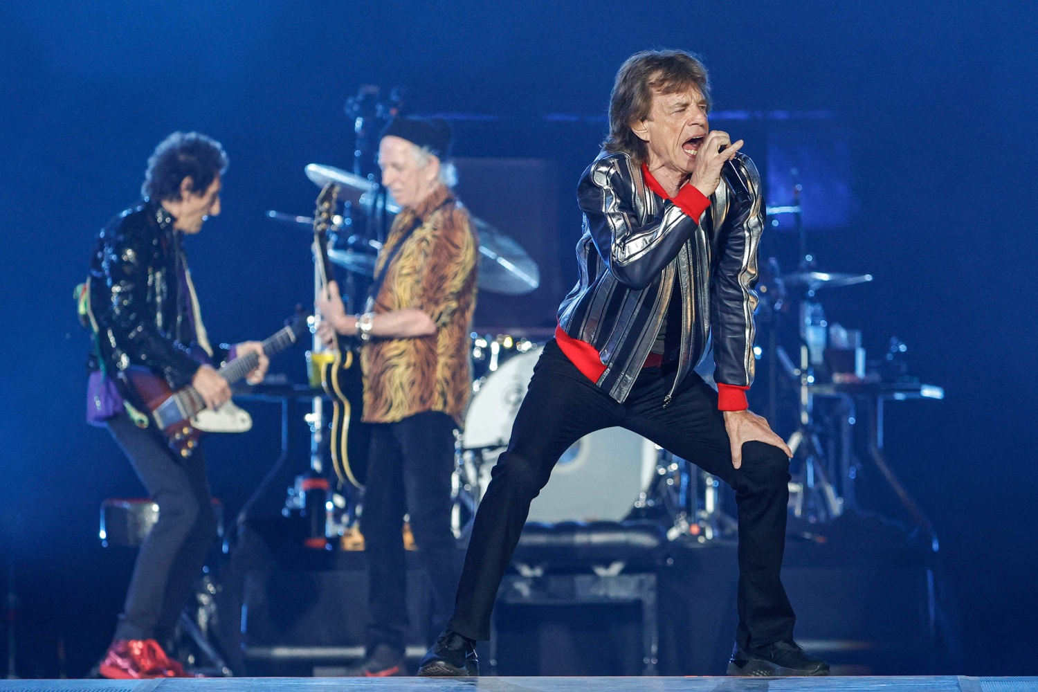 boom wacht zweer Rolling Stones pull 'Brown Sugar,' song with lyrics about slavery, from  live performances