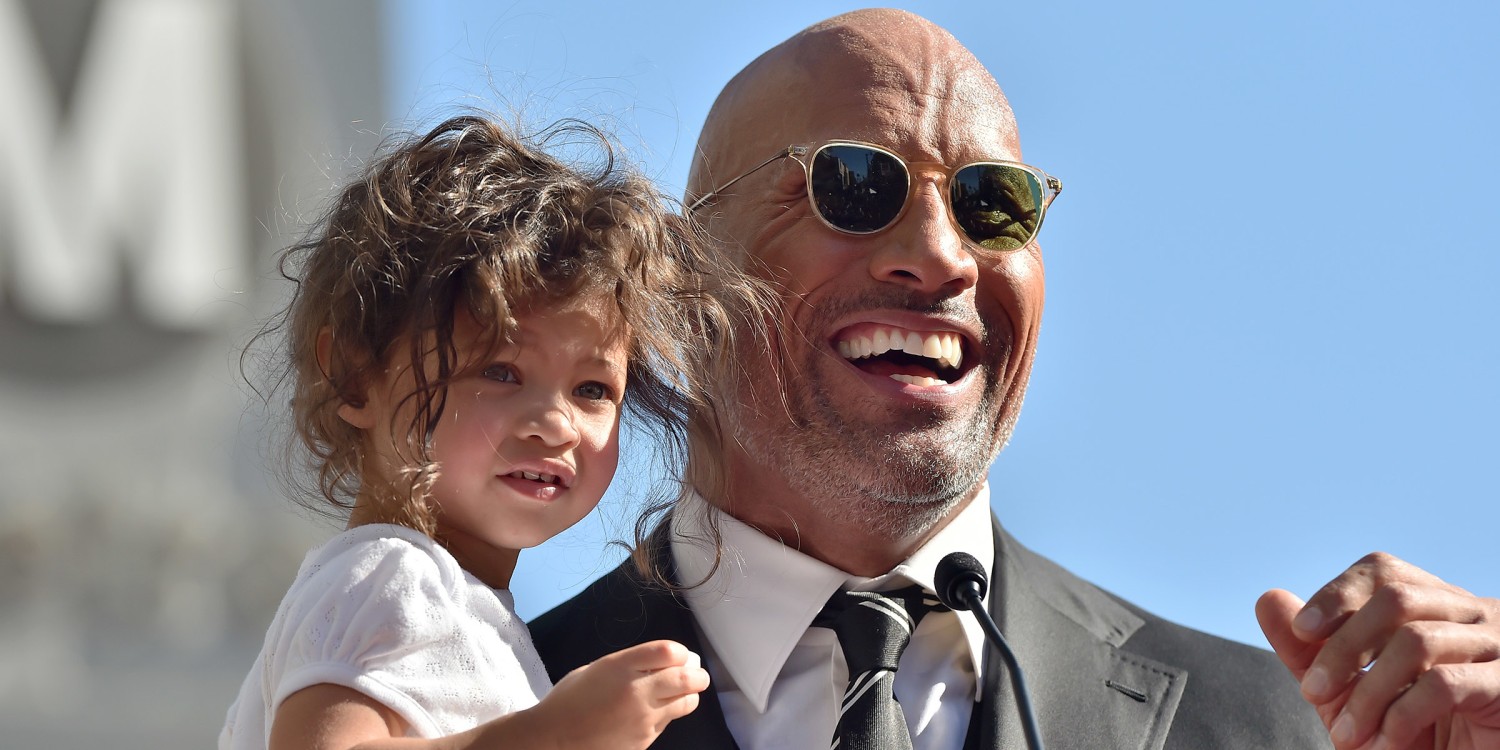 How Dwayne Johnson S Daughter Responds When Fans Recognize Him