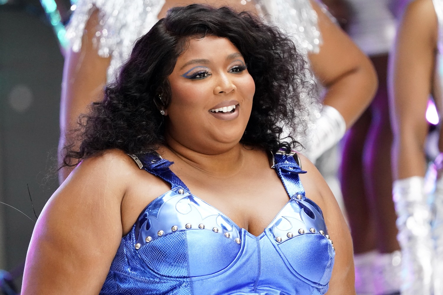Lizzo says she doesn't 'ever want to be thin' as she speaks out on working