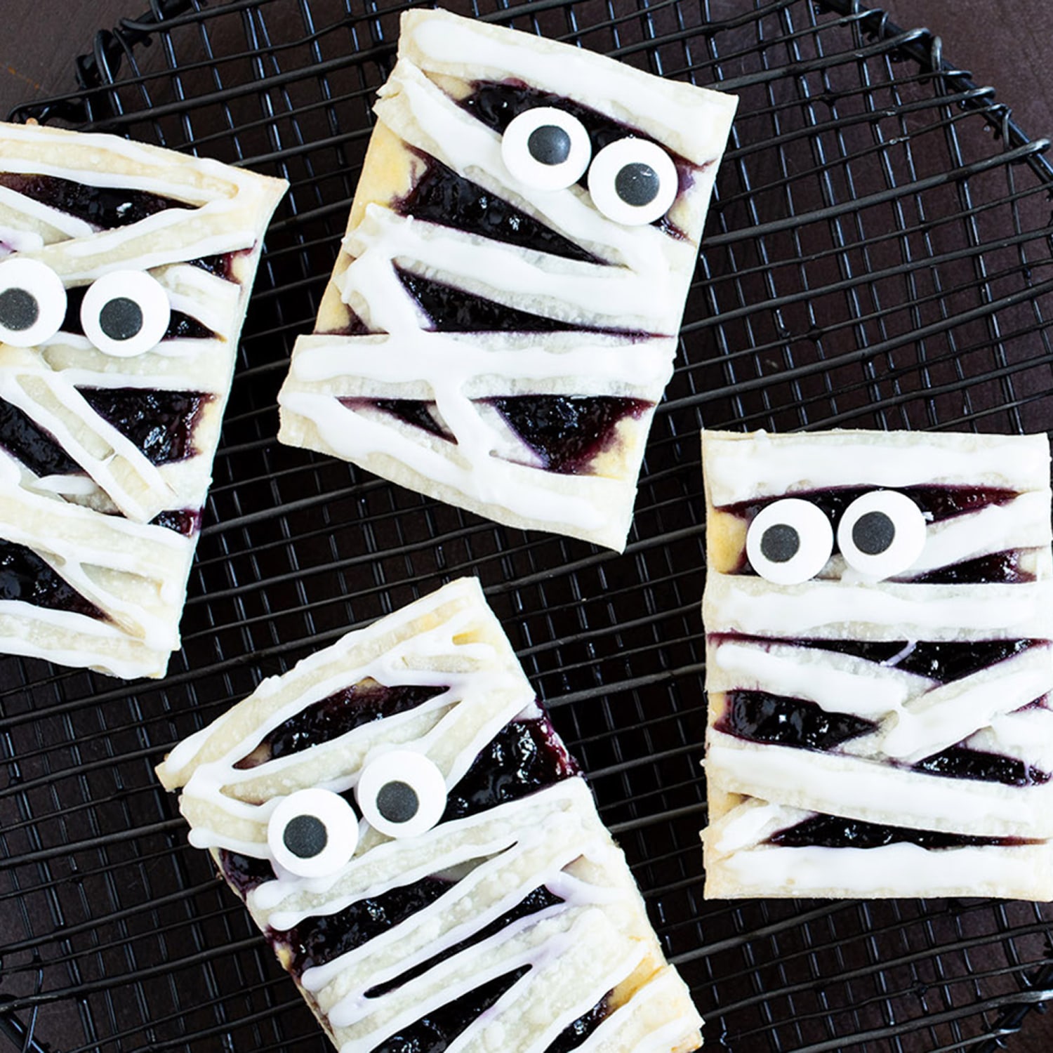 55 Best Halloween Treats for a Spooky Party