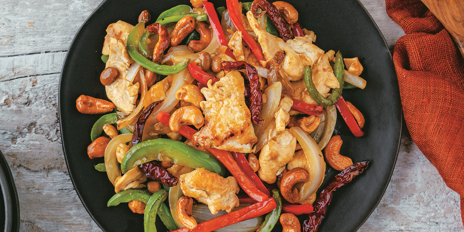 https://media-cldnry.s-nbcnews.com/image/upload/t_fit-1500w,f_auto,q_auto:best/newscms/2022_50/1832541/cashew-chicken-kb-2x1-220124.jpg