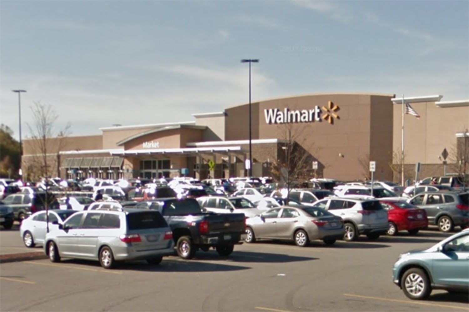 Massachusetts woman faces charge after gun goes off in Walmart