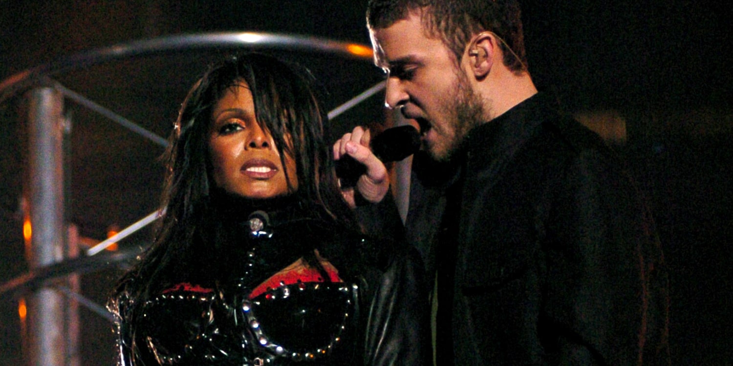 Janet Jackson apologizes for Super Bowl stunt