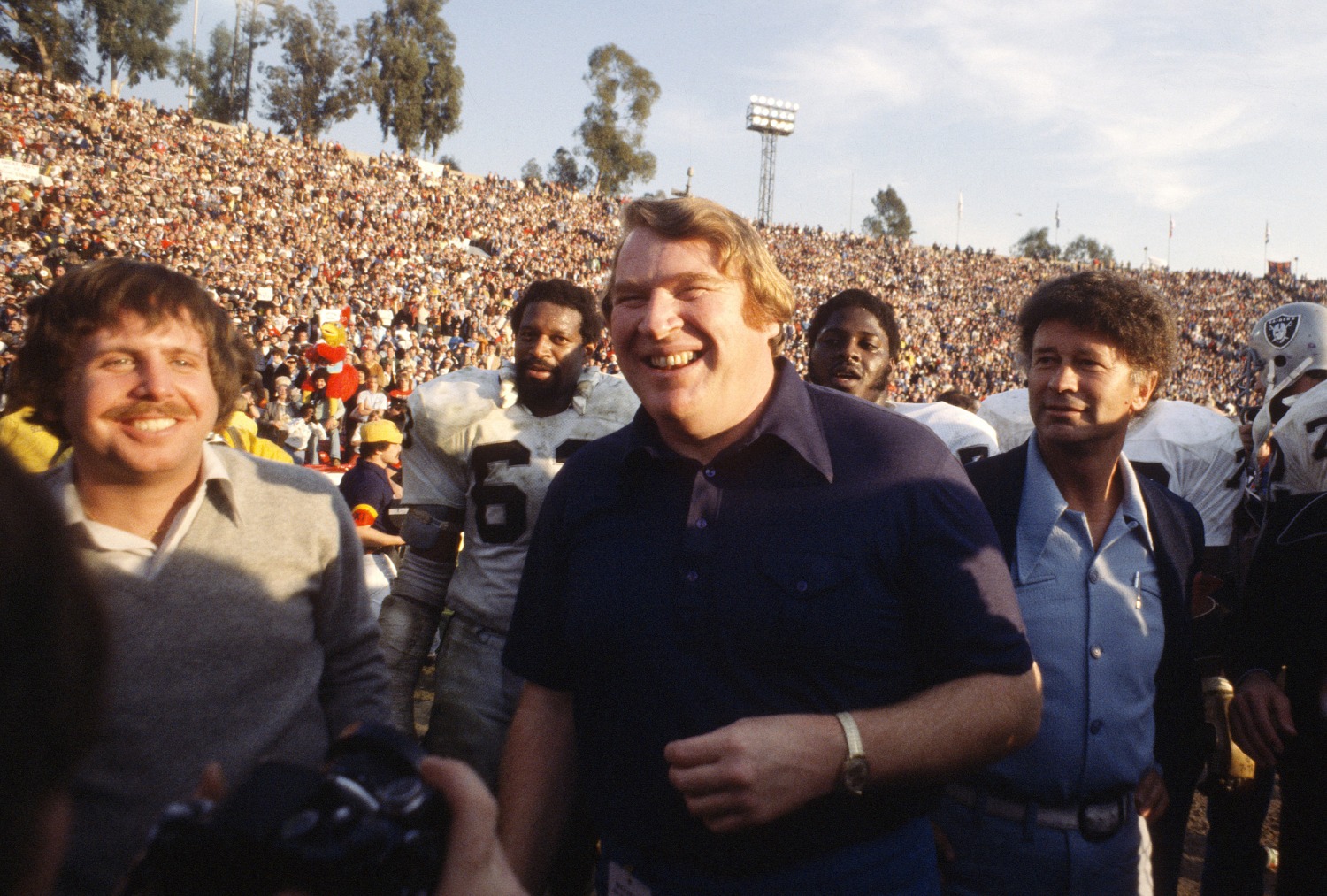 John Madden, NFL and broadcasting legend, dies at 85, Sports
