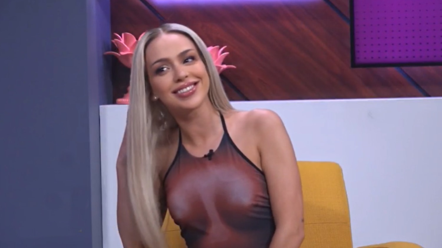 Bad Gyal habla de su relación con Karol G y Rauw Alejandro