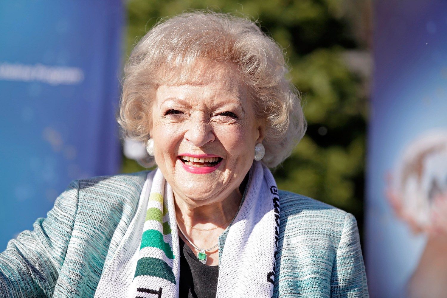 Betty White Marvels at Winning Favorite TV Icon at Nearly 93