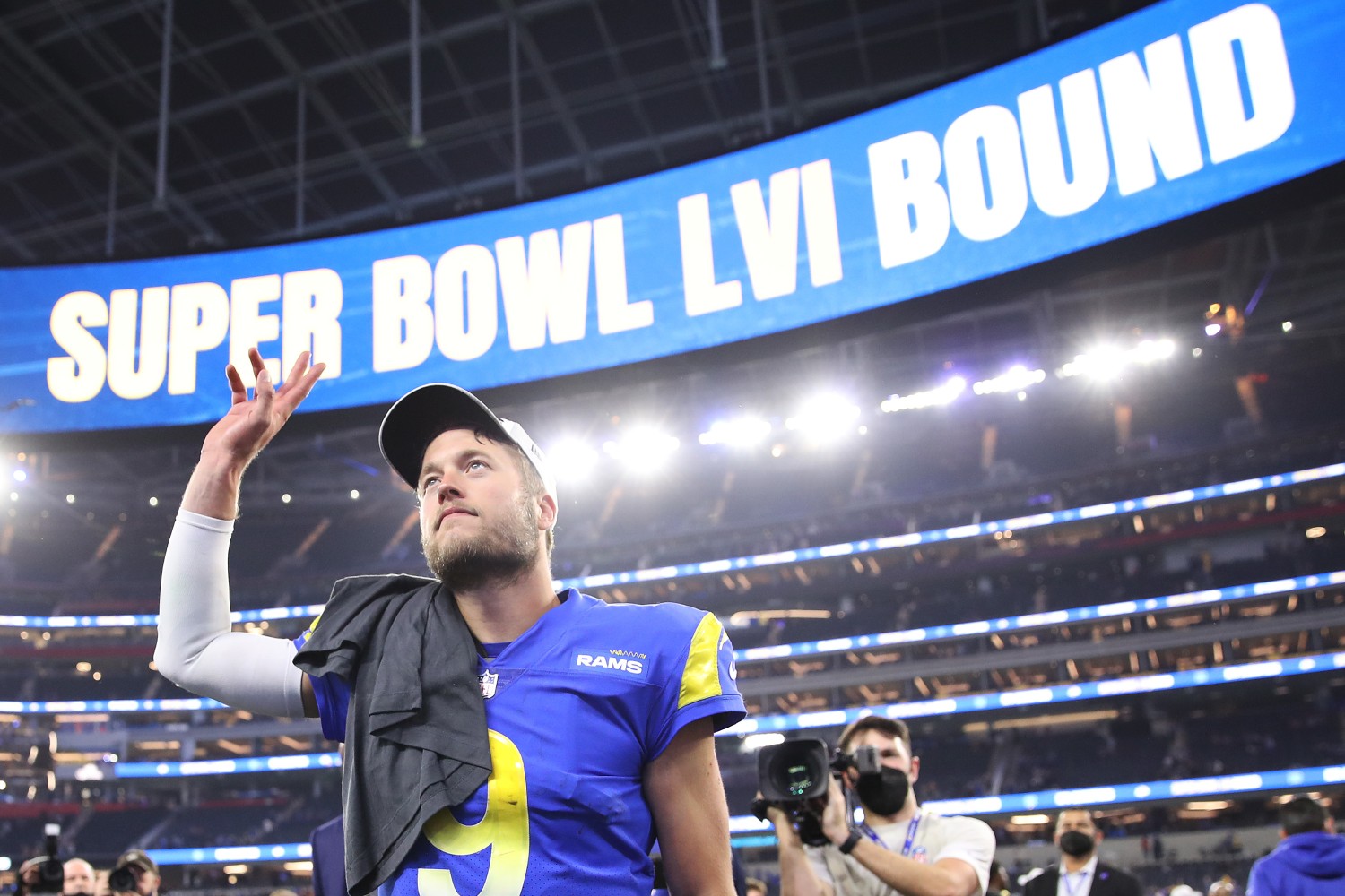 See how Matthew Stafford's family wished him luck before his 1st Super Bowl