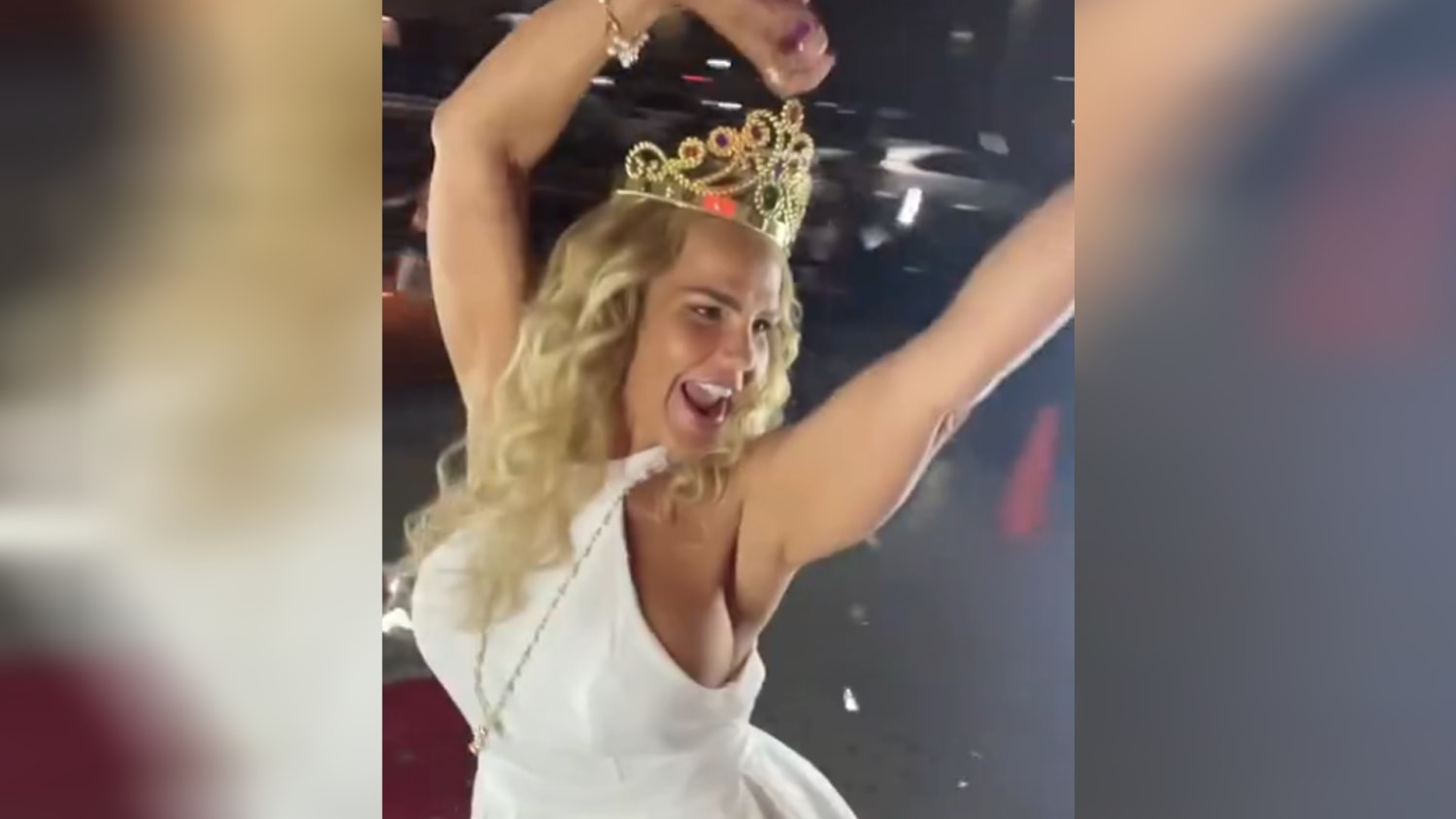 Niurka se levantó el vestido en pleno baile y enseñó el trasero