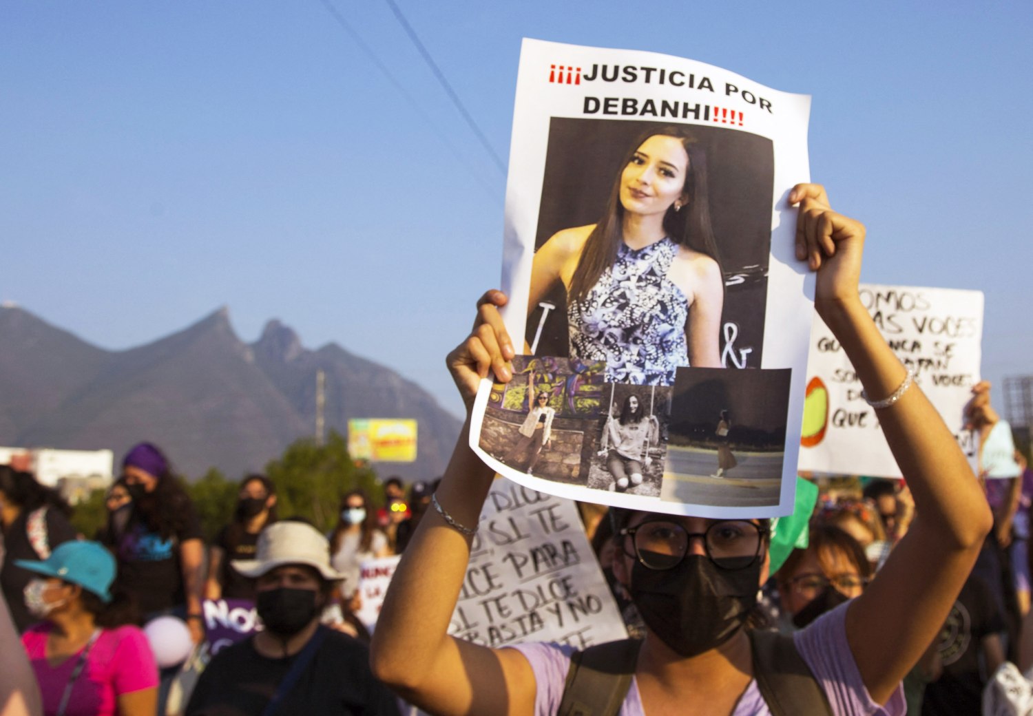 Young woman whose death in Mexico is at the center of a national outcry was  asphyxiated