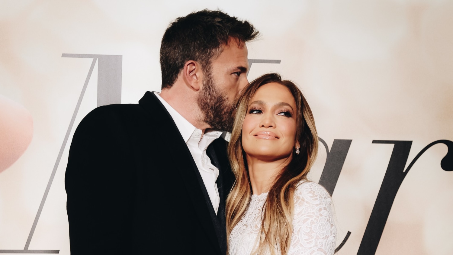 La historia de amor de Jennifer Lopez y Ben Affleck contada en fotos, image size:1500x844