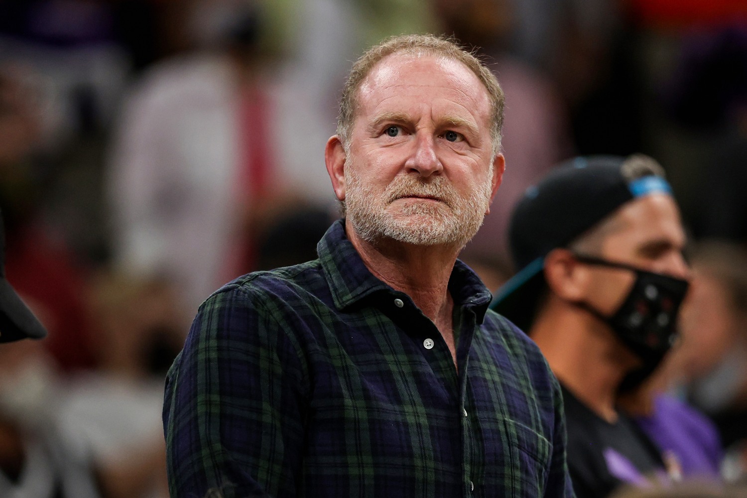 Suns trying to 'block out the noise,' get past team owner Robert Sarver's  racism and sexism