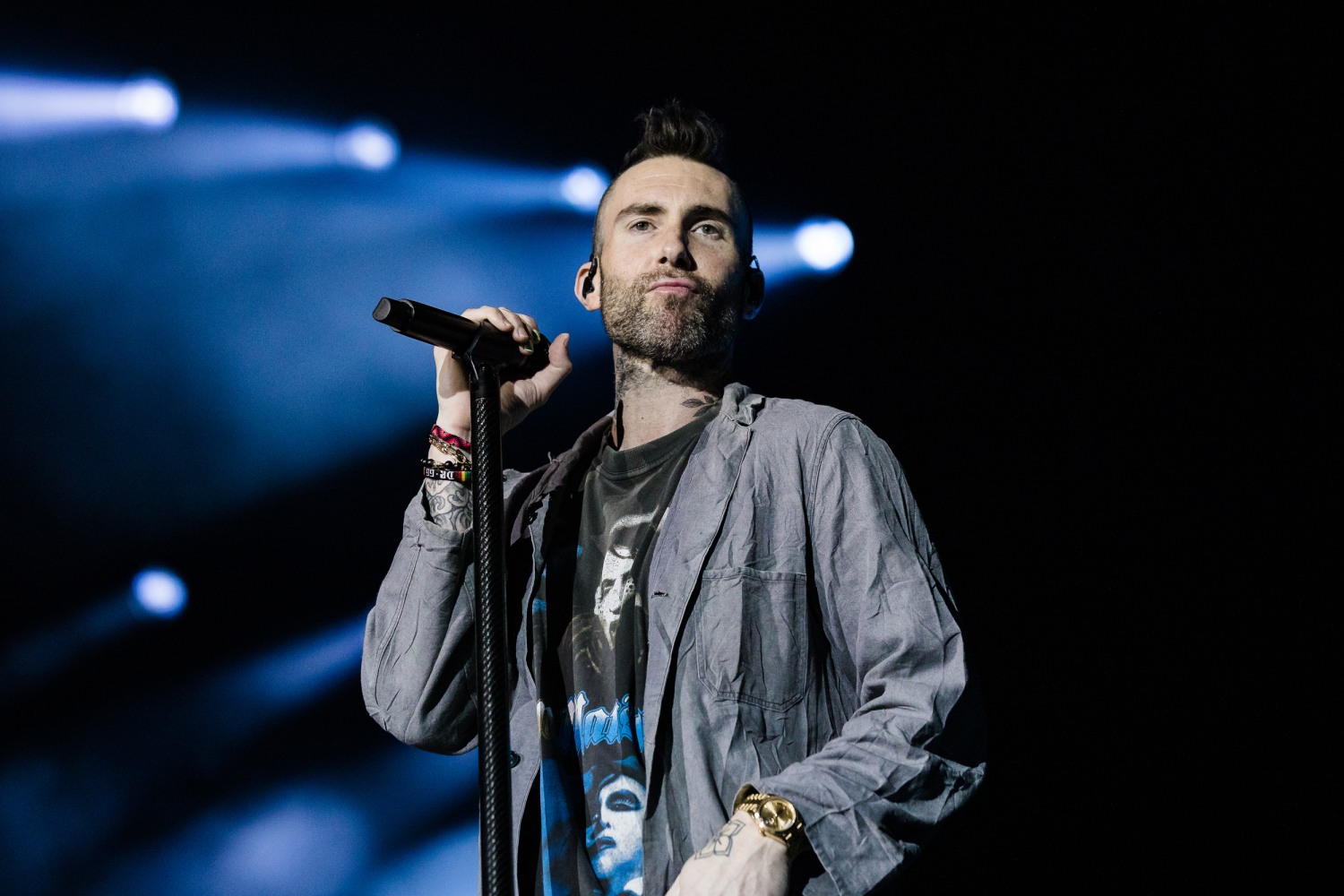 Adam Levine’s alleged cheating DMs with model become viral meme