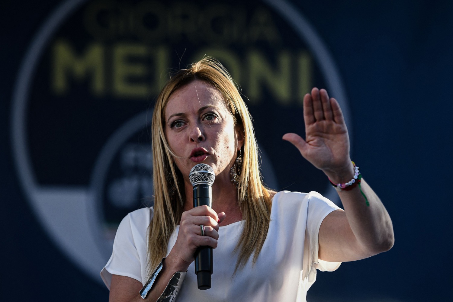 Far-right leader Giorgia Meloni set to become Italian prime minister