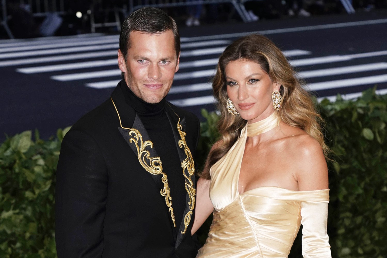 Tom Brady and Gisele Bündchen both hiring divorce attorneys
