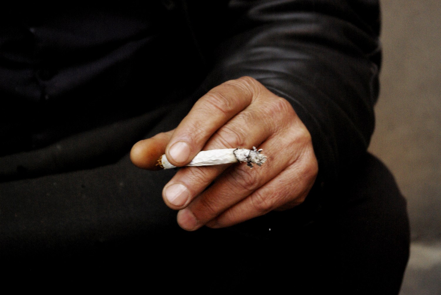 NIH-funded psychedelic trial will study whether hallucinogen can help  smokers quit