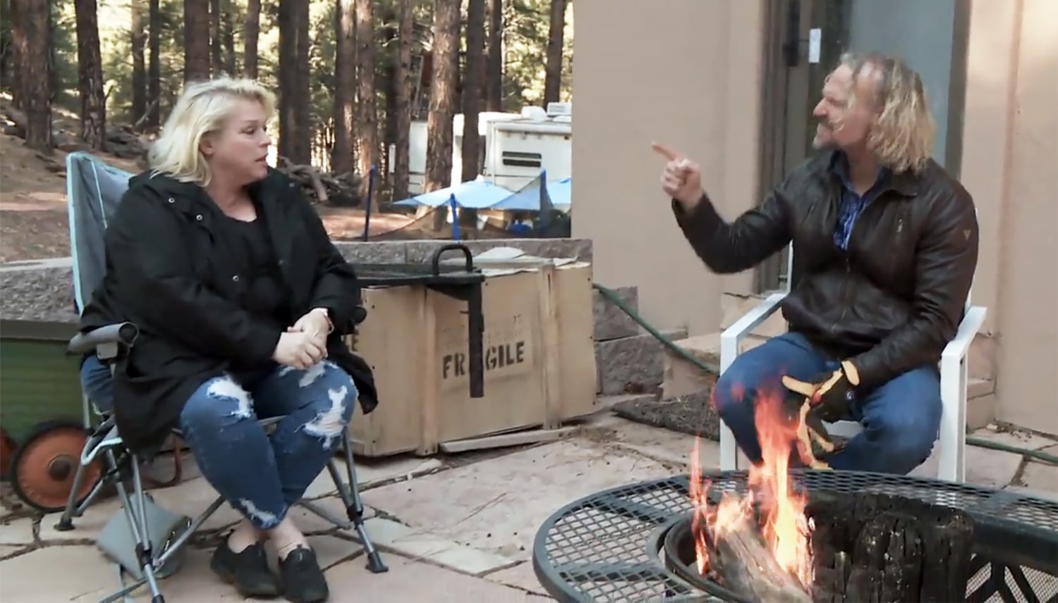 Sister Wives': Janelle Says She Doesn't Need To Be 'Beaten Into Submission'
