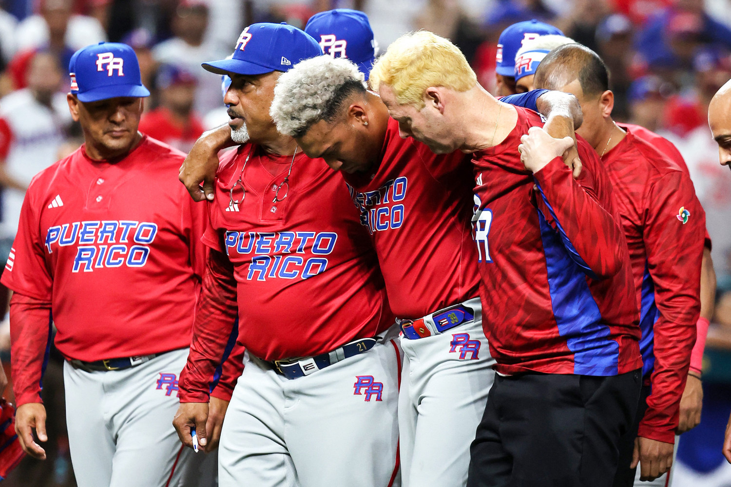 Mets Pitcher Edwin Díaz was injured in a blaze of Puerto Rican joy