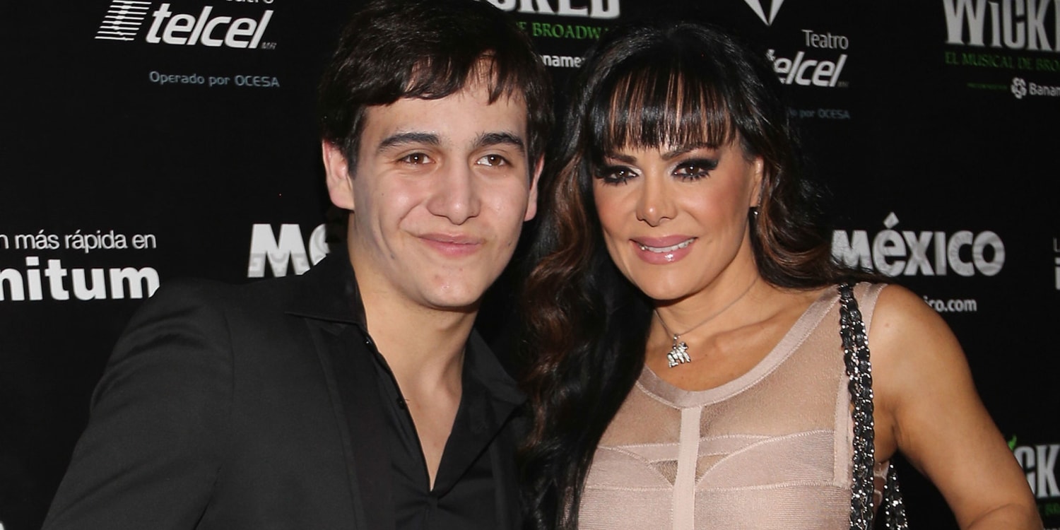 Maribel Guardia Mourns Death of 27-Year-Old Son Julián Figueroa