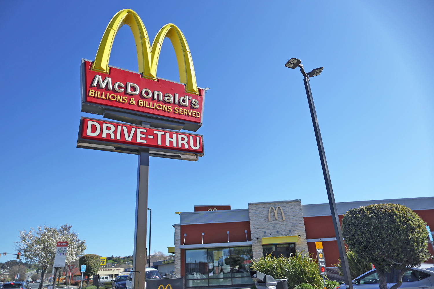Mcdonalds Easter Hours 2025 Dasie Linnet