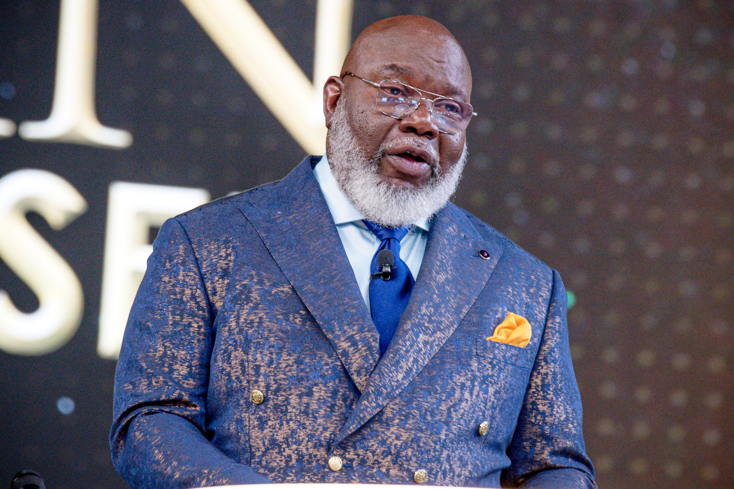 Unraveling The Truth Behind TD Jakes Divorce News