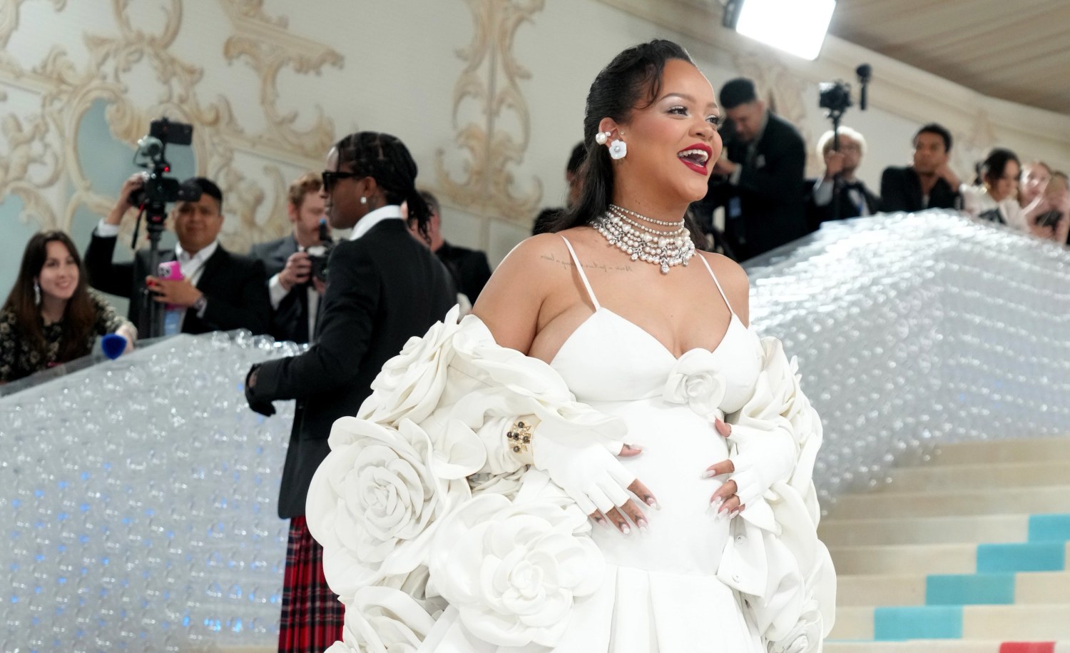 Rihanna Wows in Her Fenty Line at Fashion Awards 2019!