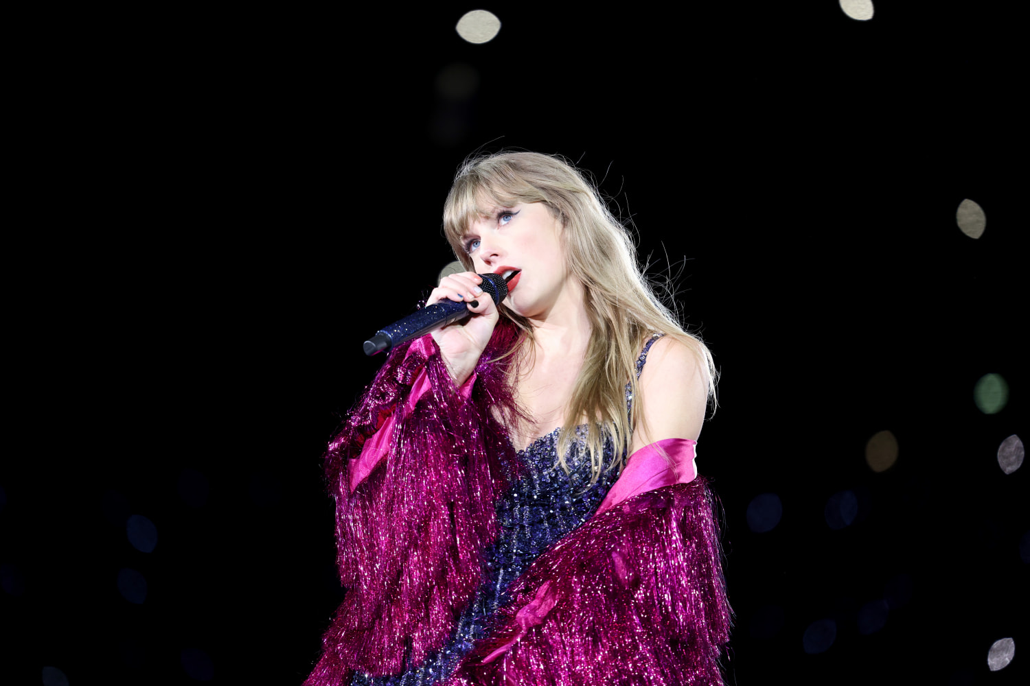 Taylor Swift Had a Pointed Message for Fans at First Eras Tour Show  Post-Breakup Reports