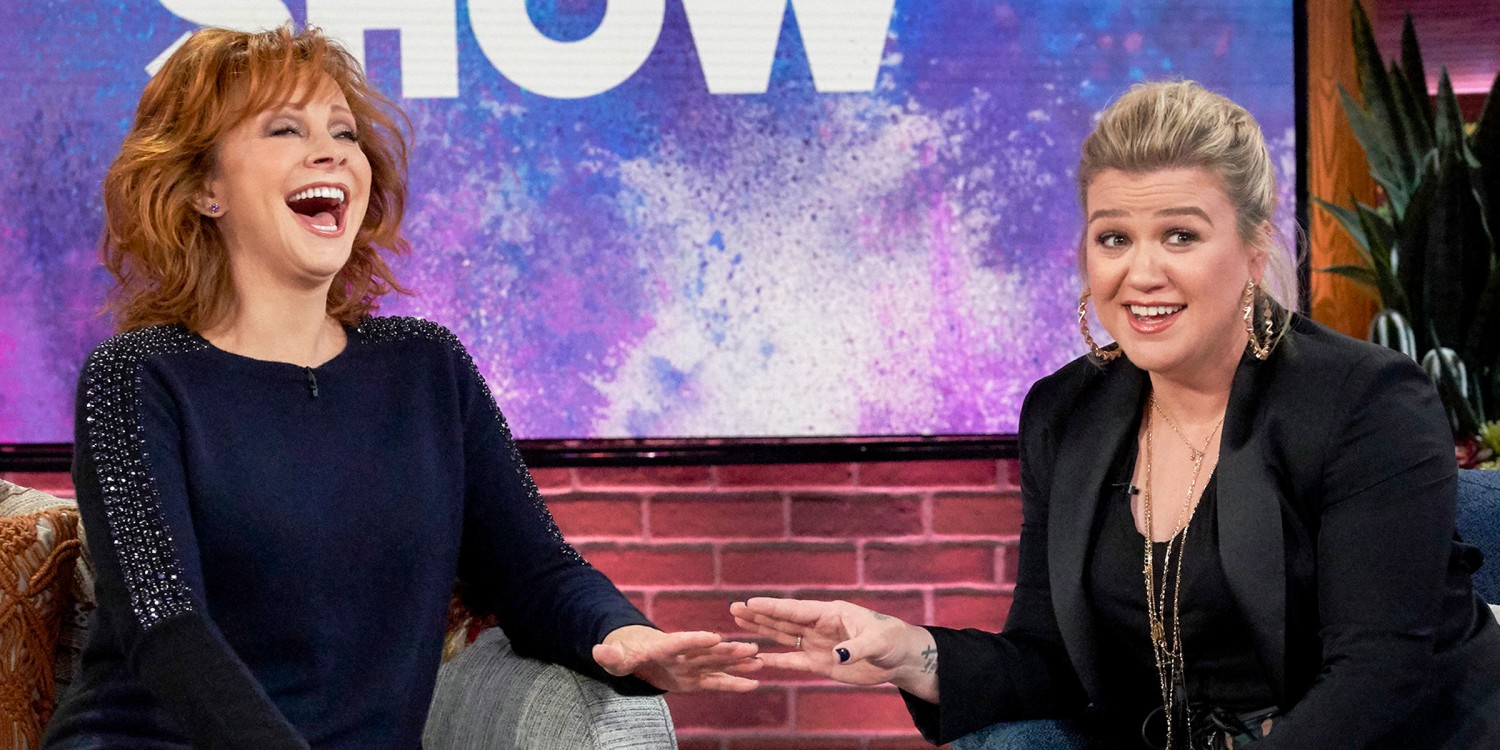 Kelly Clarkson Hid a 'Creepy' Doll in Reba McEntire's Closet: 'I Couldn't Sleep'