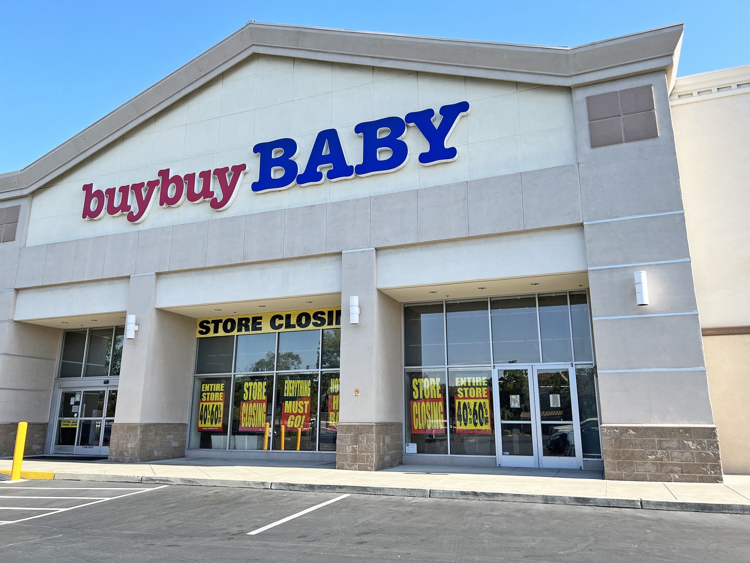 Maternity Clothing Store Closing Bridgewater Location: Report