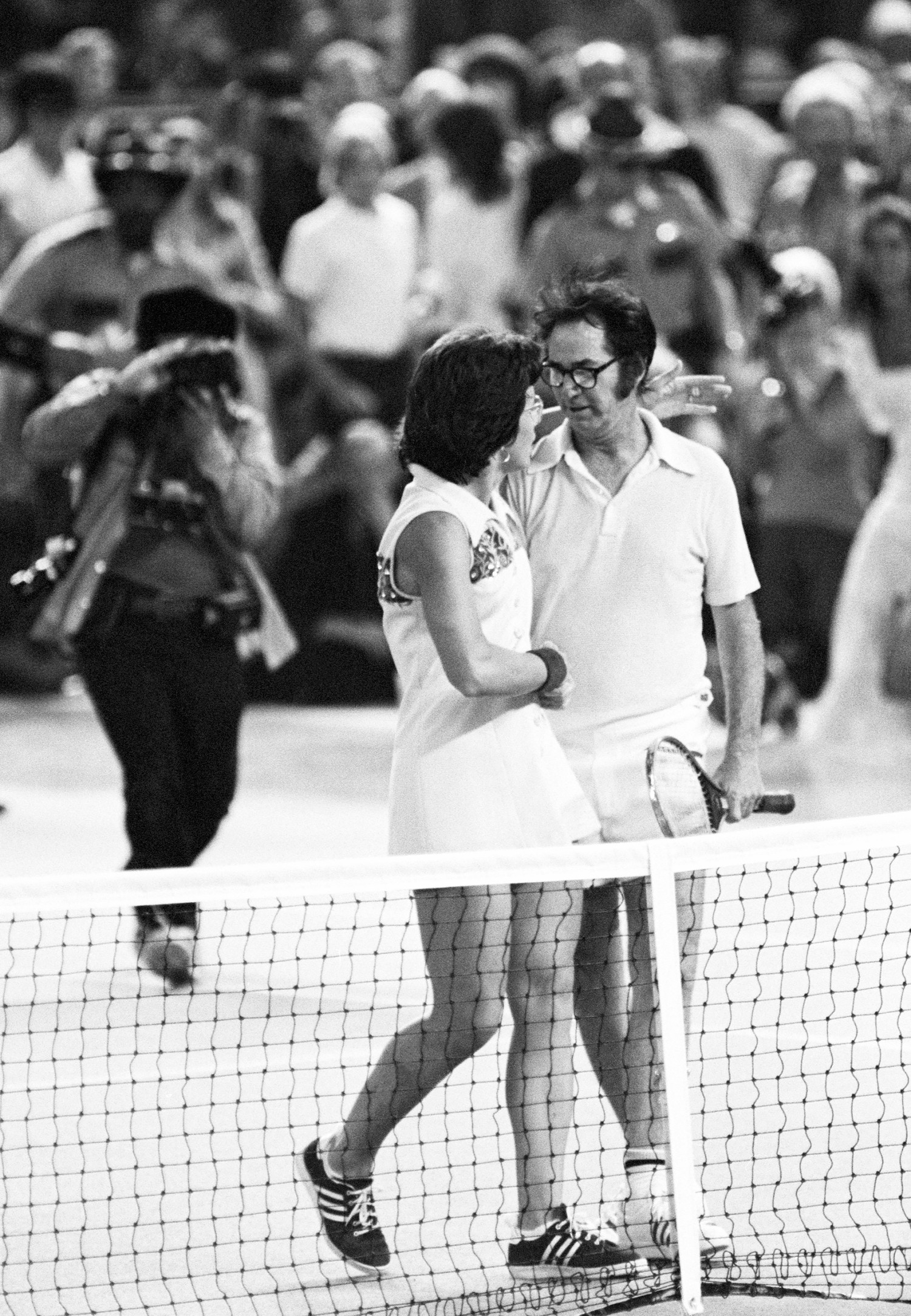 On this day 50 years ago, Billie Jean King beat Bobby Riggs in the Battle of the Sexes. It is estimated that 50 million people watched this on TV : r/tennis