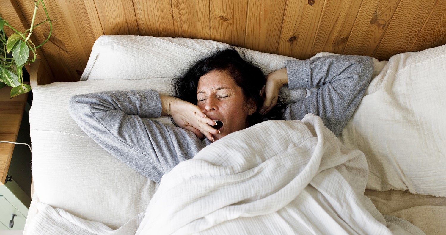 Can You Catch Up On Sleep? - Is Sleeping In Bad For You?