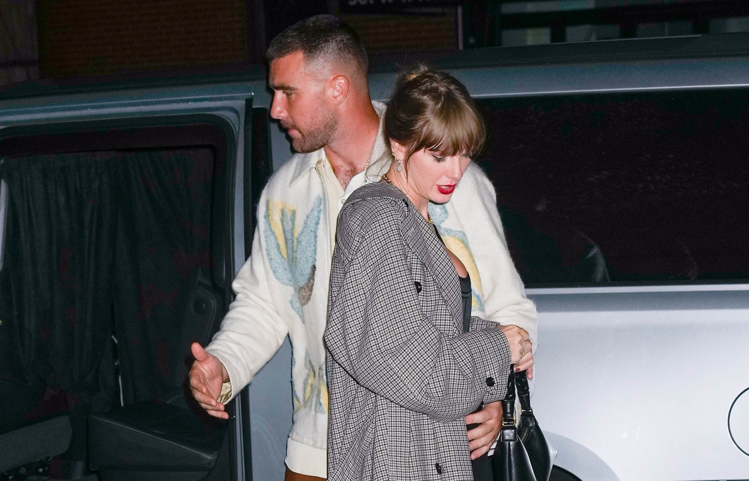 Travis Kelce Responds After Fans Joked He Pushed Taylor Swift's Security