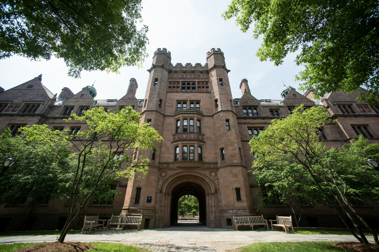 THE IVY LEAGUE UNIVERSITIES IN USA