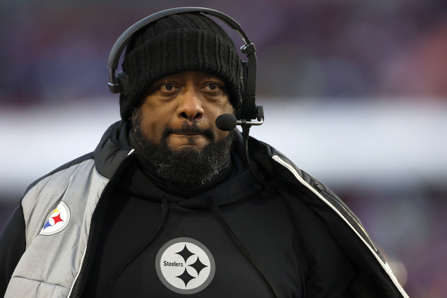 Steelers coach Mike Tomlin abruptly ends news conference as soon as  reporter mentions his contract