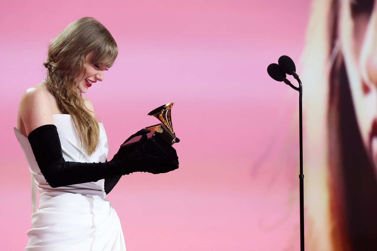 Grammys Winners 2024: Live updates