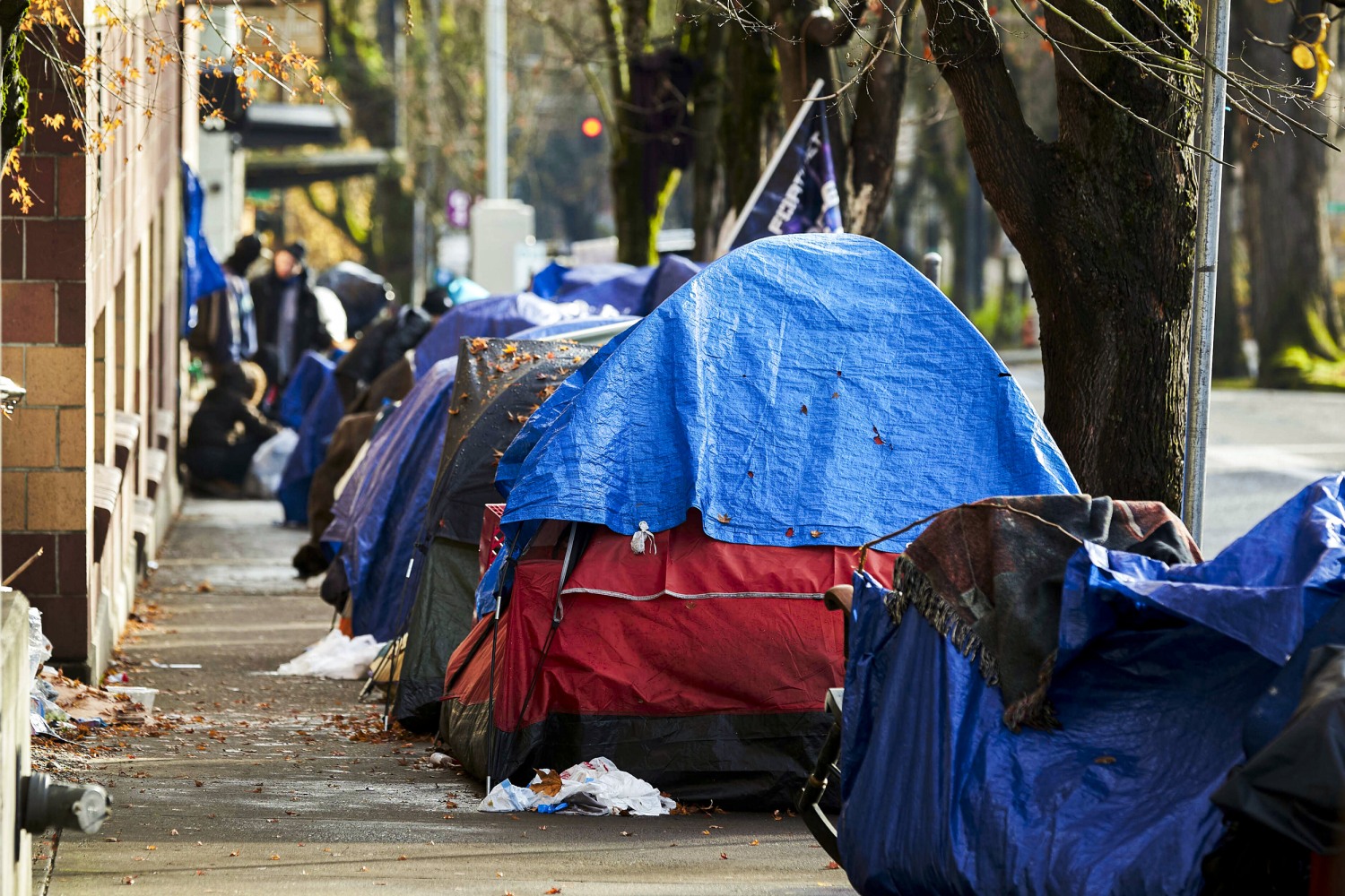 How a small city in Oregon could shape the way major U.S. cities handle  homelessness