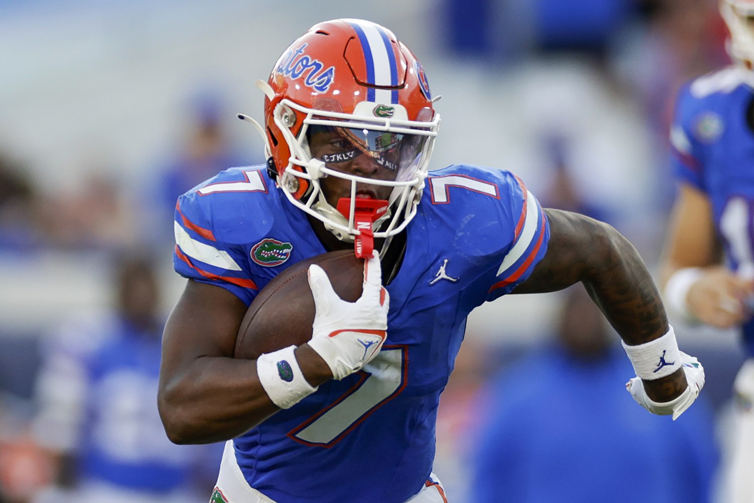 Georgia running back Trevor Etienne arrested on DUI and reckless driving charges
