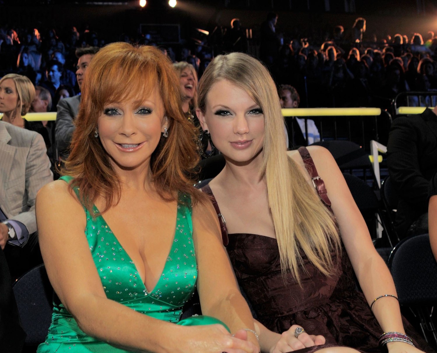 Reba McEntire Slams Fake News Post About Her and Taylor Swift