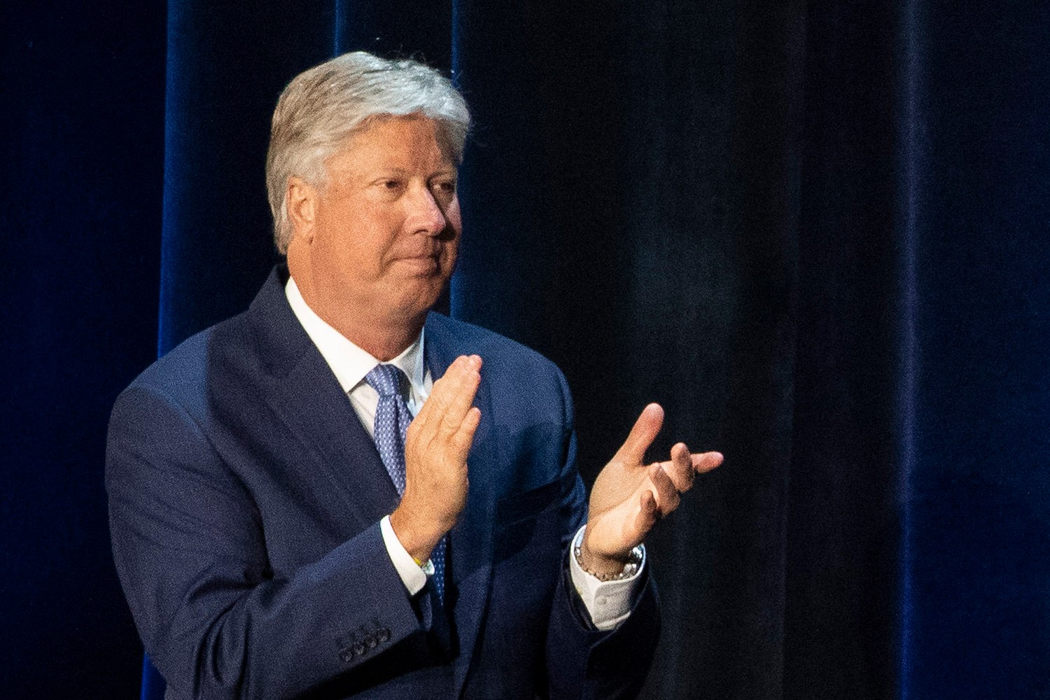 Texas megachurch founder Robert Morris indicted on charges of lewd acts with a child