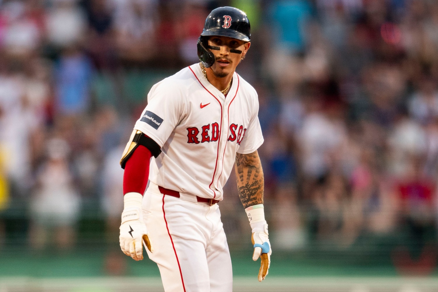 Red Sox's Jarren Duran apologizes for calling fan a homophobic slur during  game