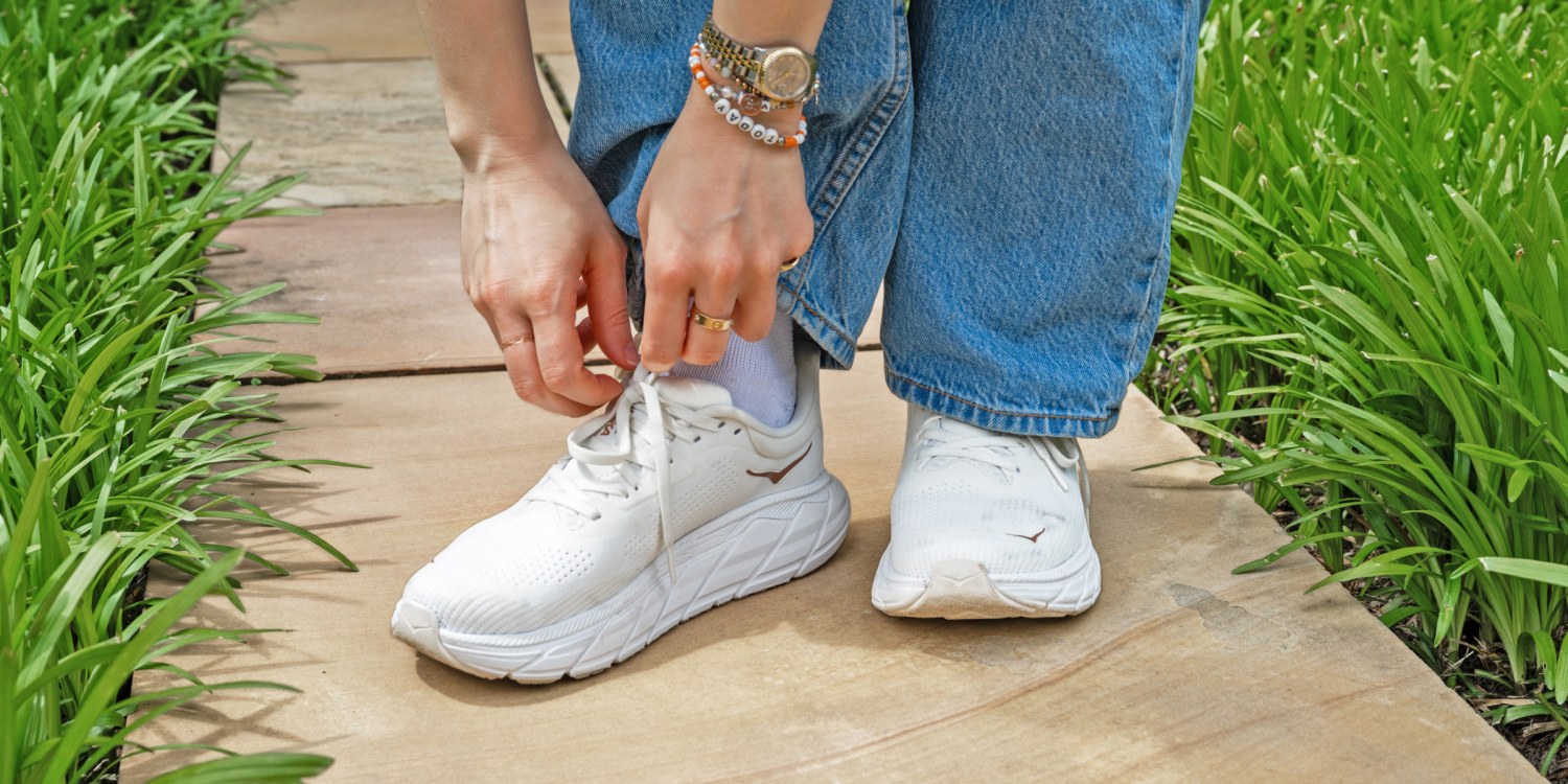 Best wide shoes for walking clearance